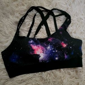 Hottopic sports bra women's
